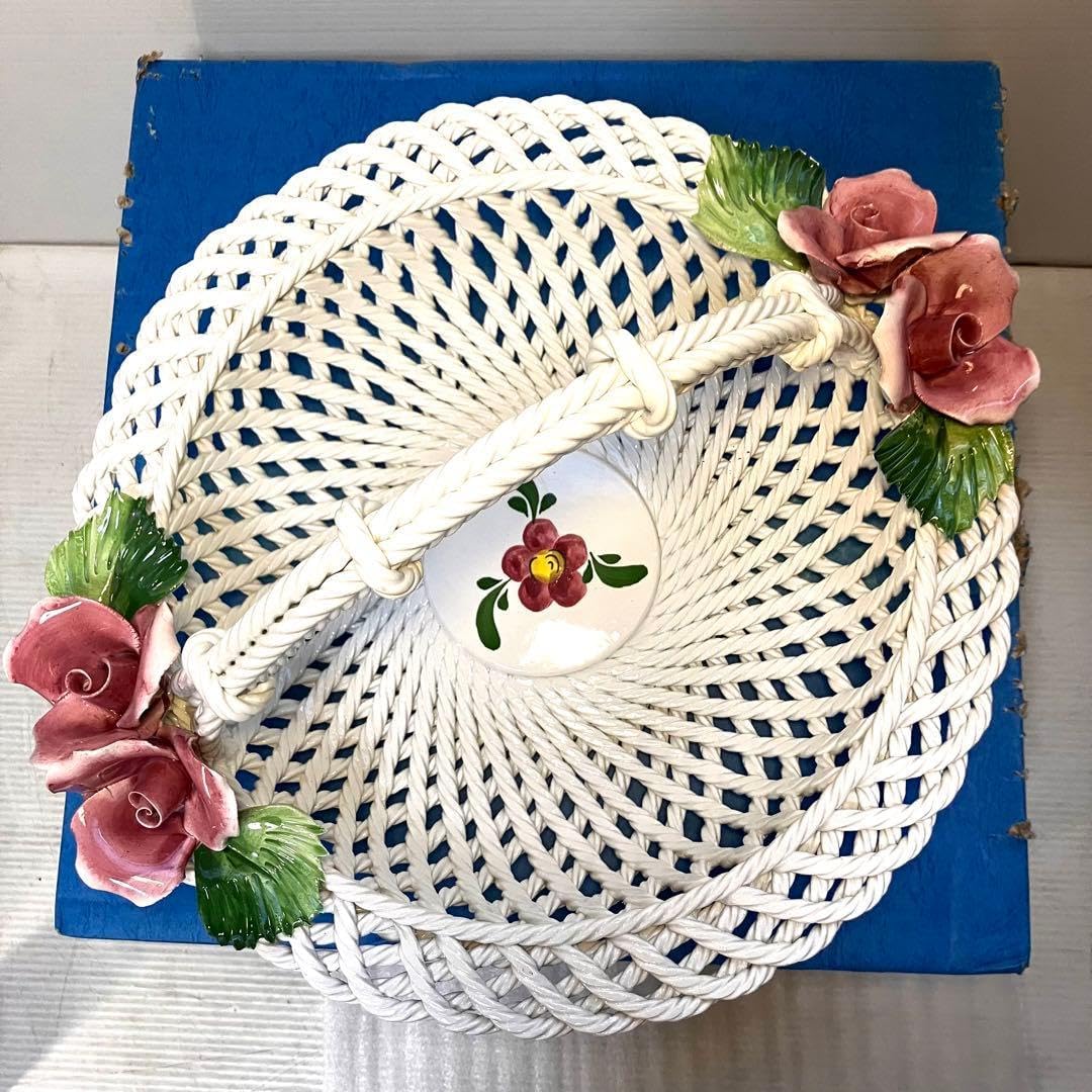 イタリア製陶器のフルーツバスケット透かし編み仕様35cm×35cm 西洋骨董